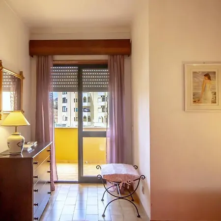 Cozy Near The * ポルティマン